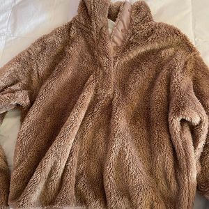 NWOT H&M brown Sherpa fleece pullover